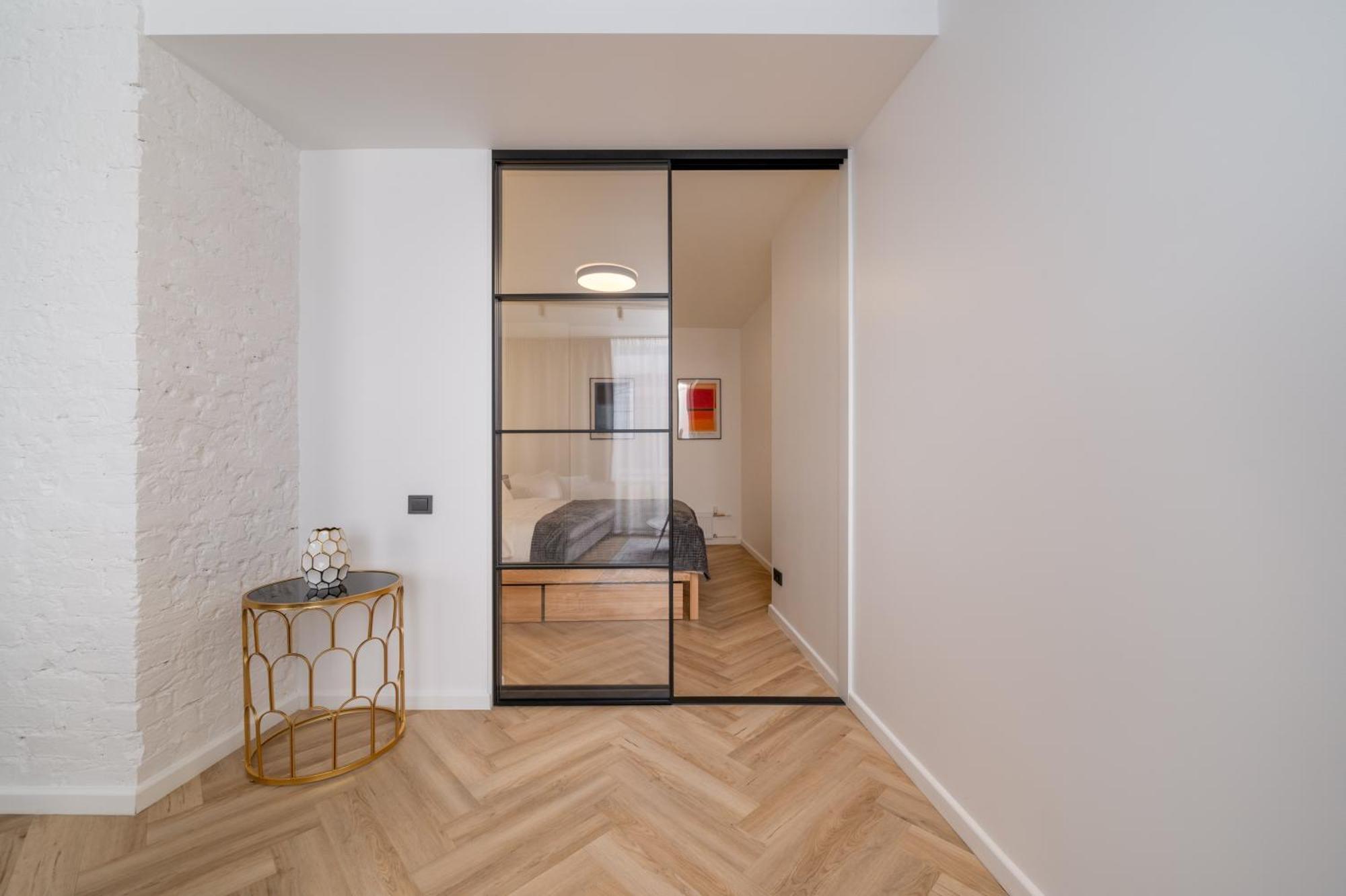 Mucenieku Street 1-bedroom Stylish Lägenhet